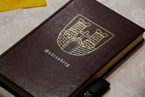 Goldenes Buch