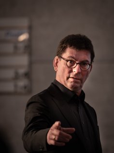 Ein Mann