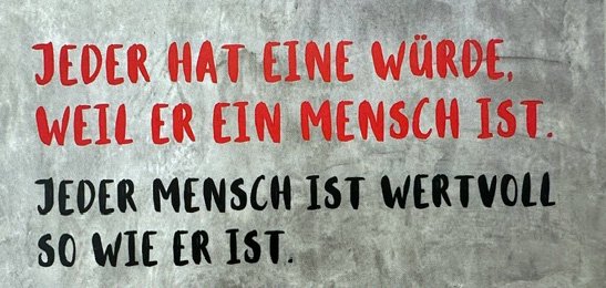 Karte mit Art. 1 GG in einfacher Sprache